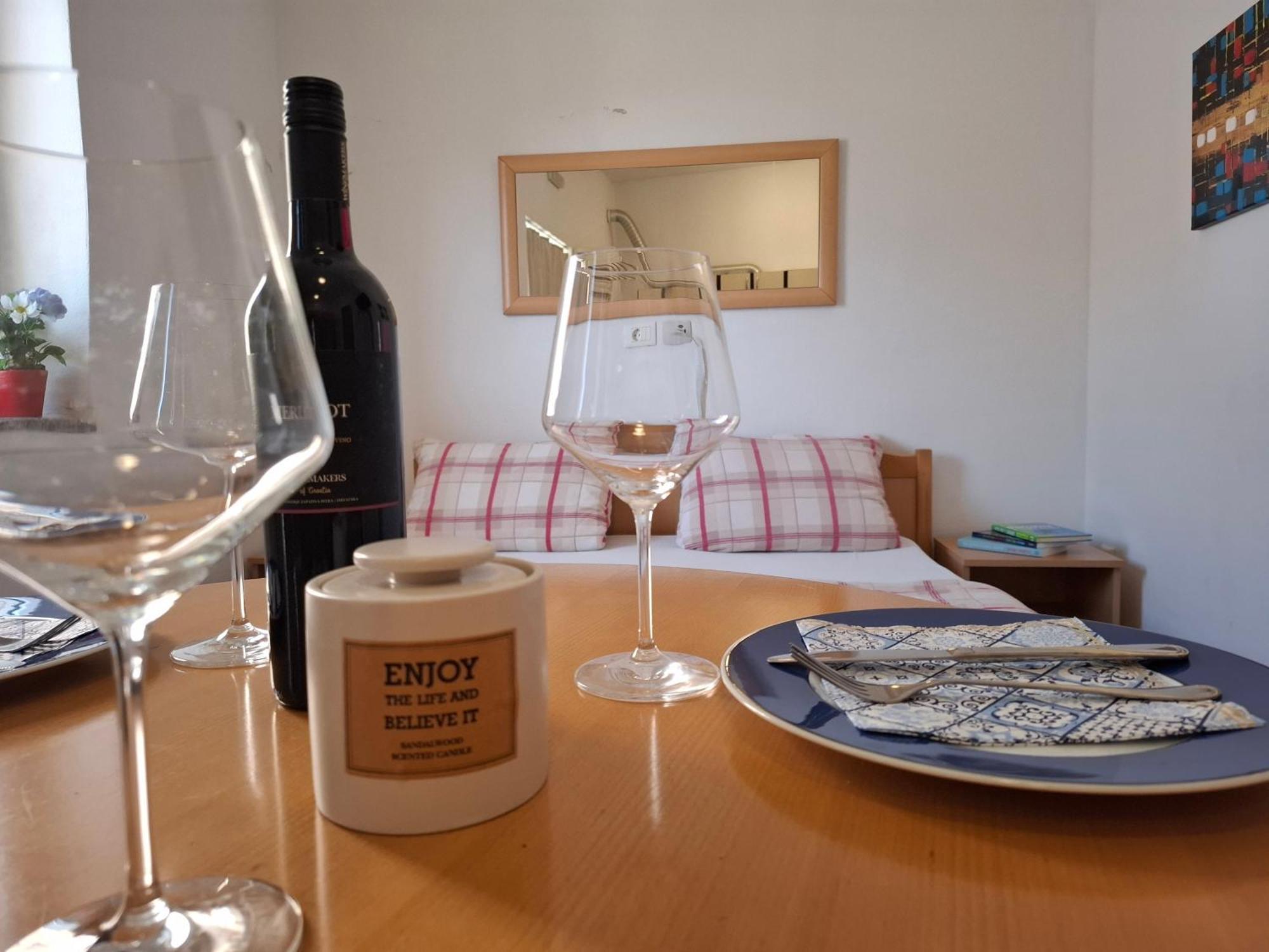 Apartment Kastilac Каштела Екстер'єр фото