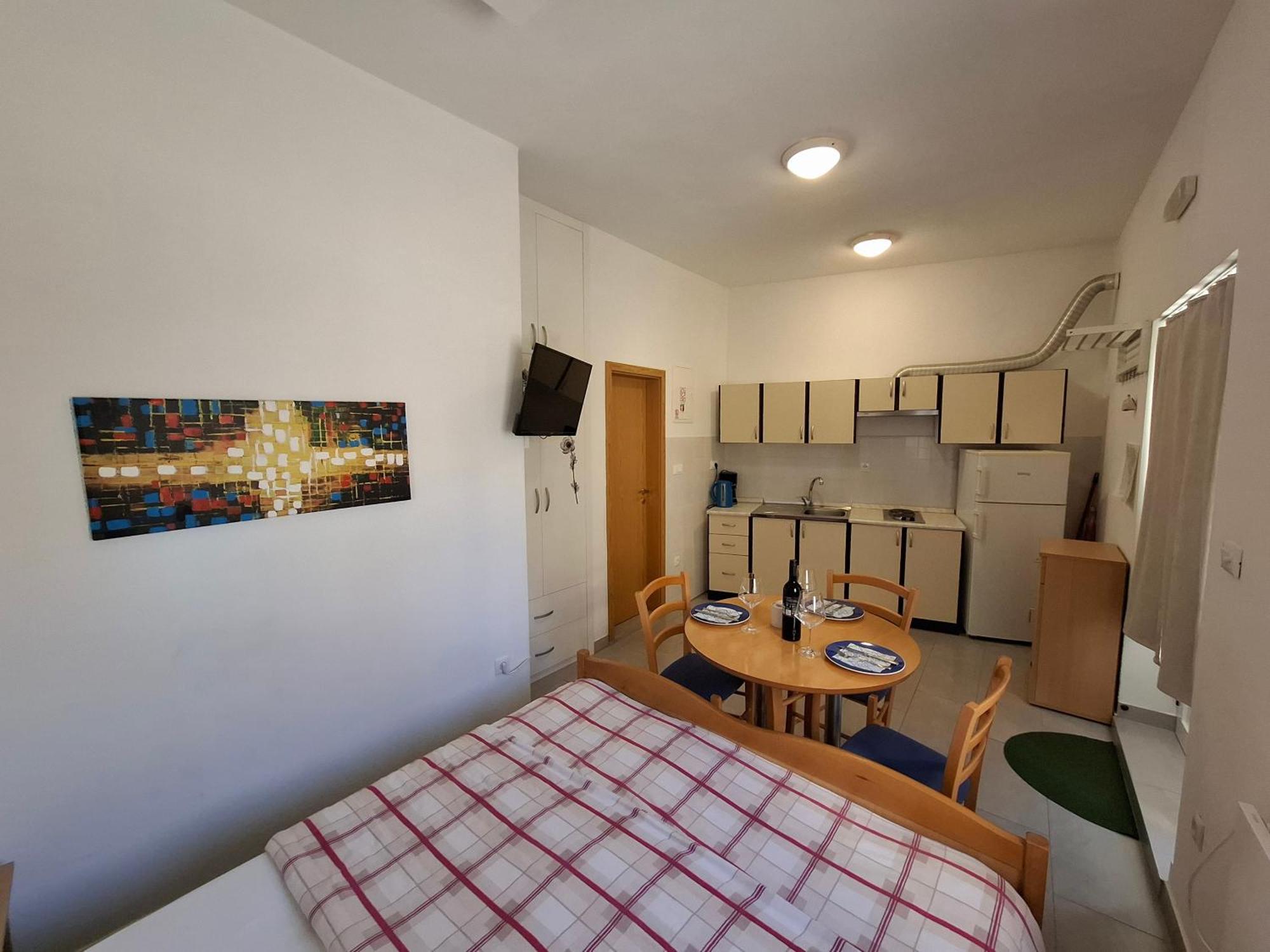 Apartment Kastilac Каштела Екстер'єр фото